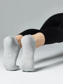 Brandy Sneaker Socken für Yoga und Pilates