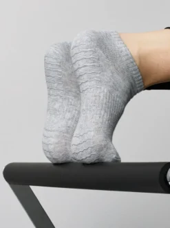 Brandy Sneaker Socken für Yoga und Pilates