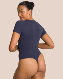 Cloudy Shirtbody für Damen - T-Shirt-Bodie mit Shaping-Effekt