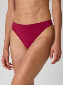 Cloudy Thong
