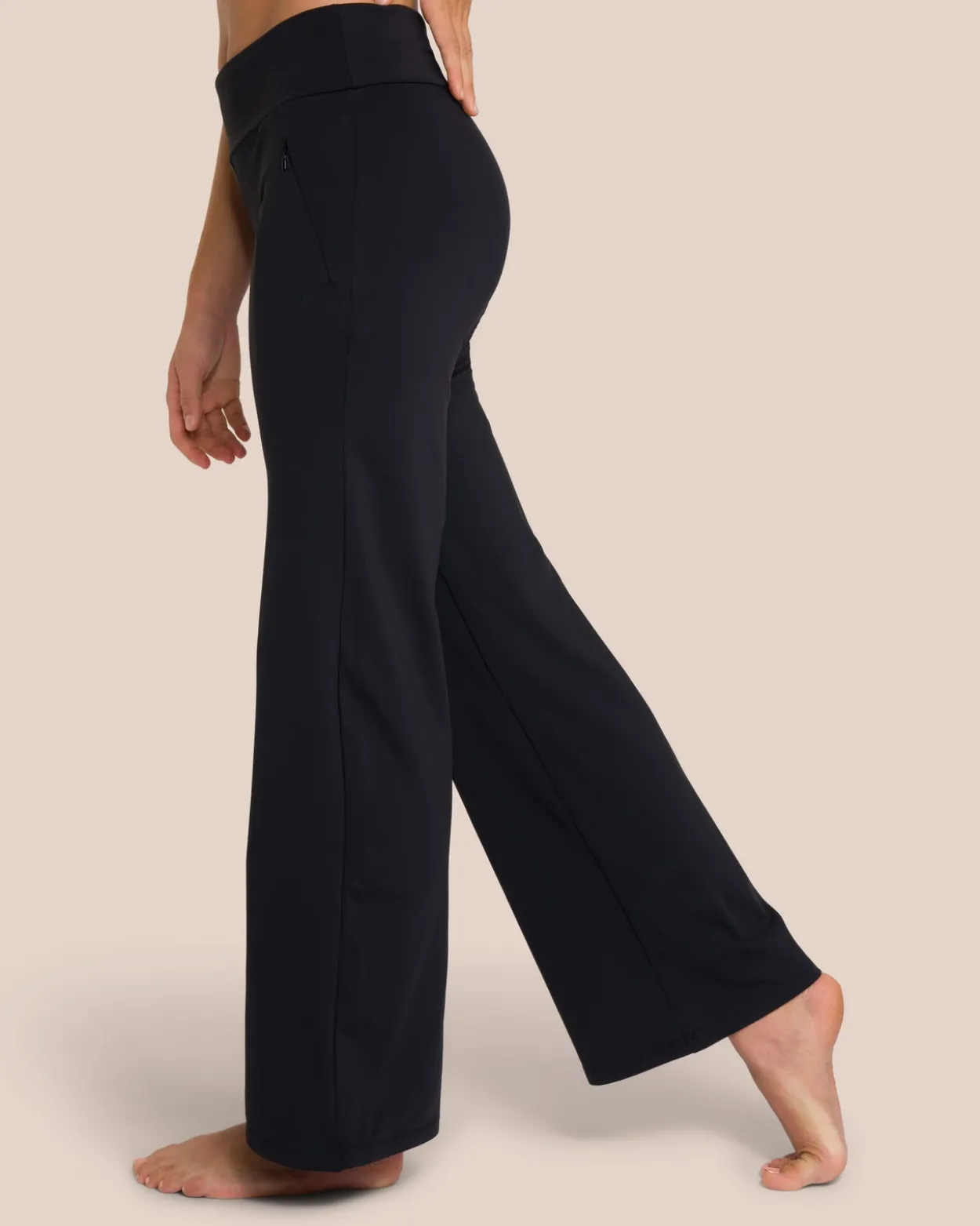 Florence Layer Straight Leg Set - Black