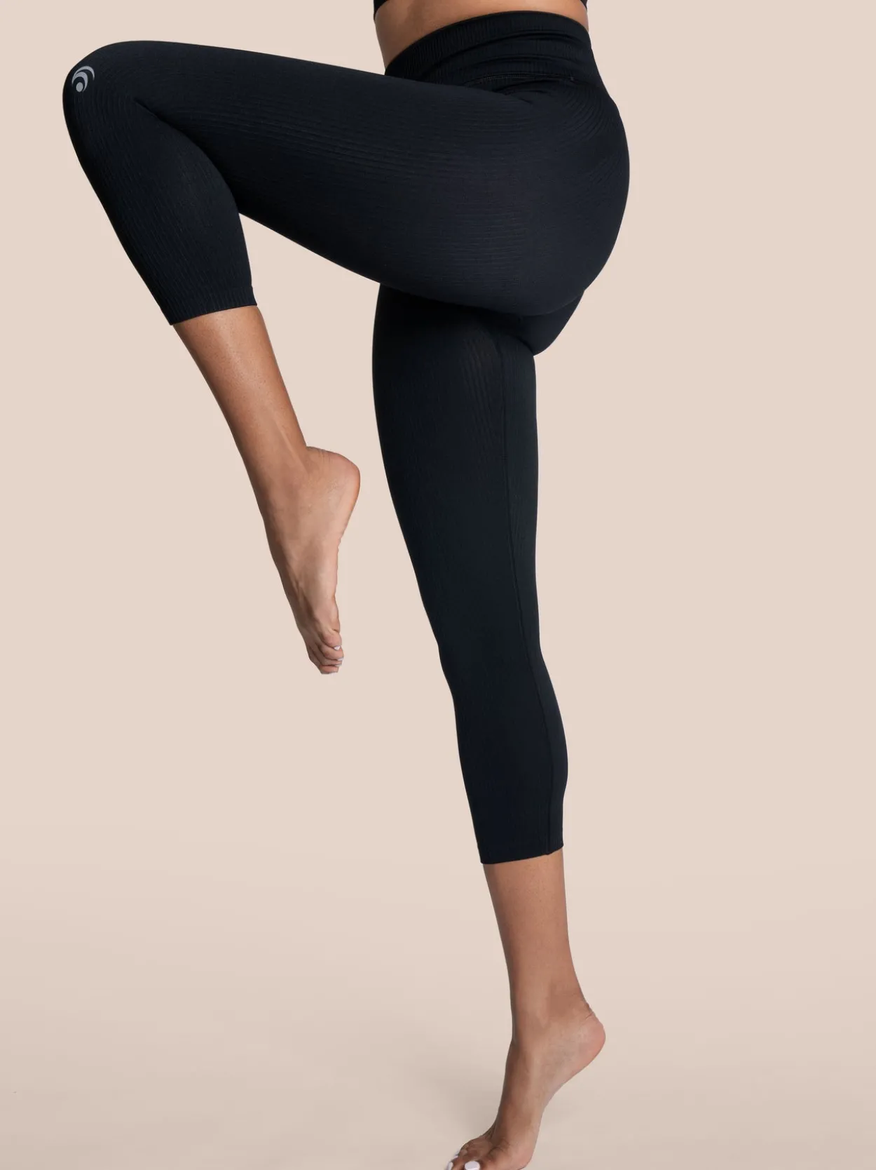 Maya Capri Set - Black
