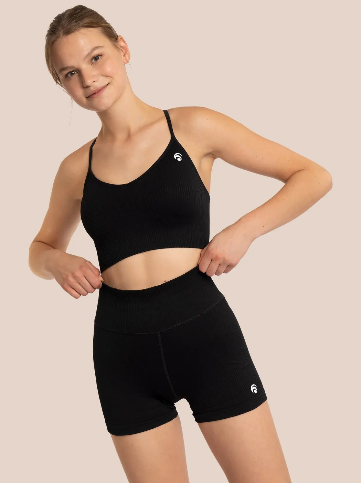 Maya Hotpant Set - Black
