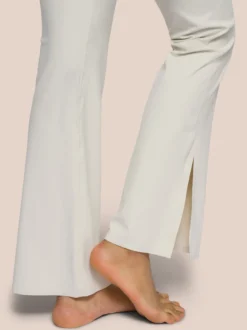 Venus Flared Leggings